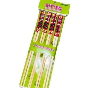 Set of 4 Reusable Eco-Friendly Bamboo Chopsticks w/ Cute Kittens Design Hot Pink